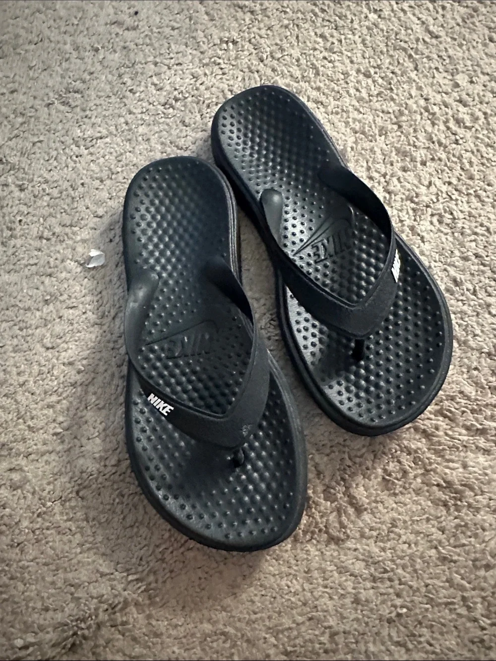 GS Girls Nike Flip Flops